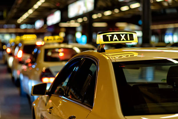 Gatwick Taxi Tales: Unforgettable Journeys Begin Here